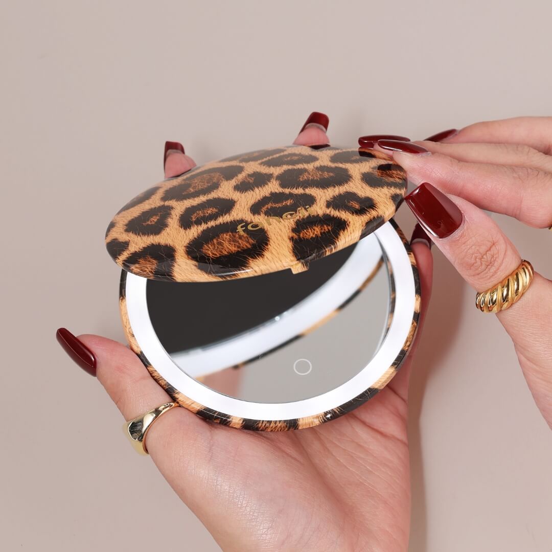 Mini Taylor LED Compact Mirror